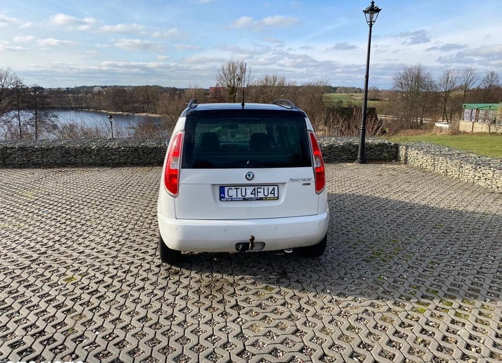 Skoda Roomster cena 14500 przebieg: 262000, rok produkcji 2011 z Tuchola małe 92